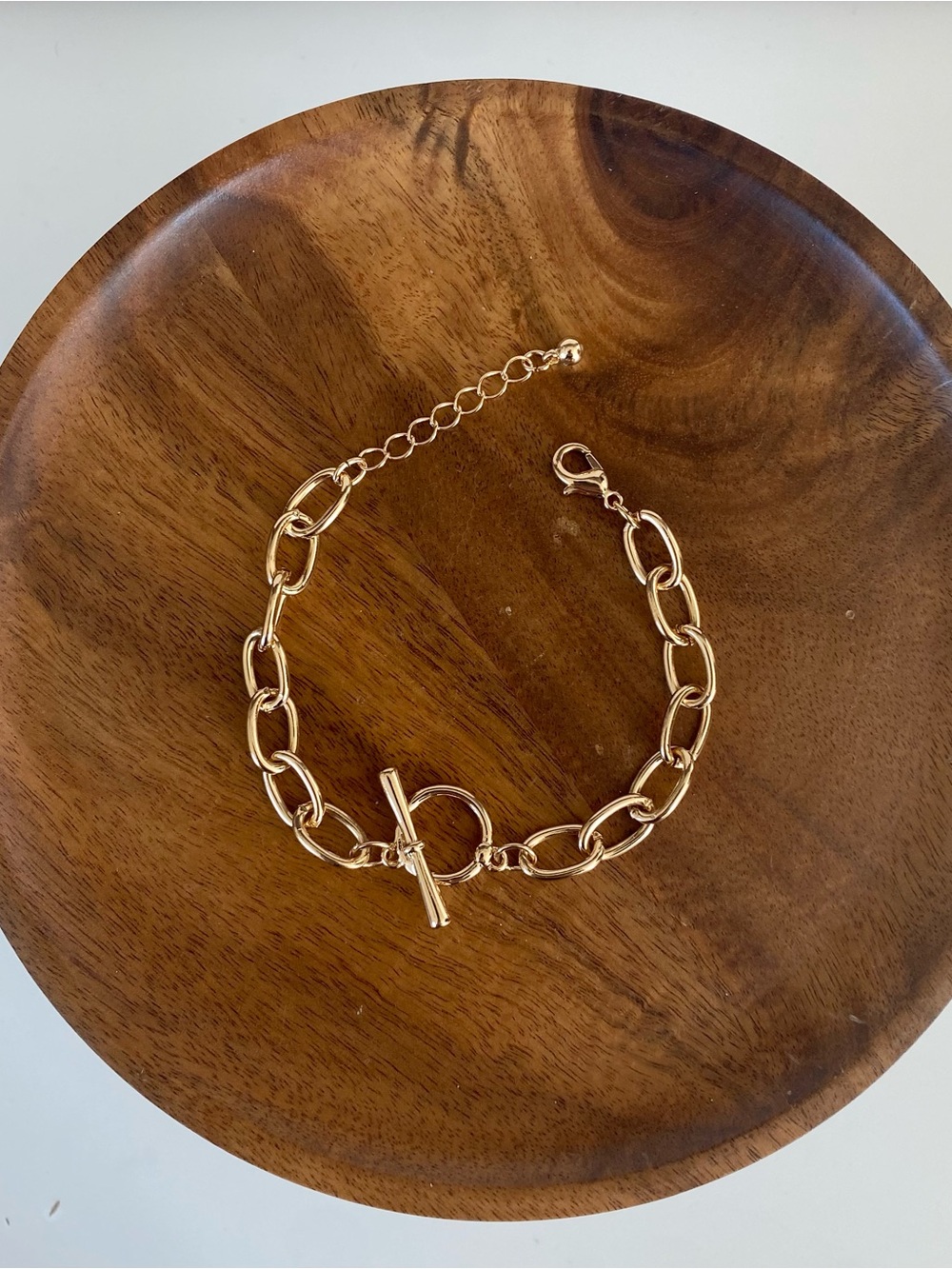 4/$15 Classic Gold Chain Toggle Bracelet